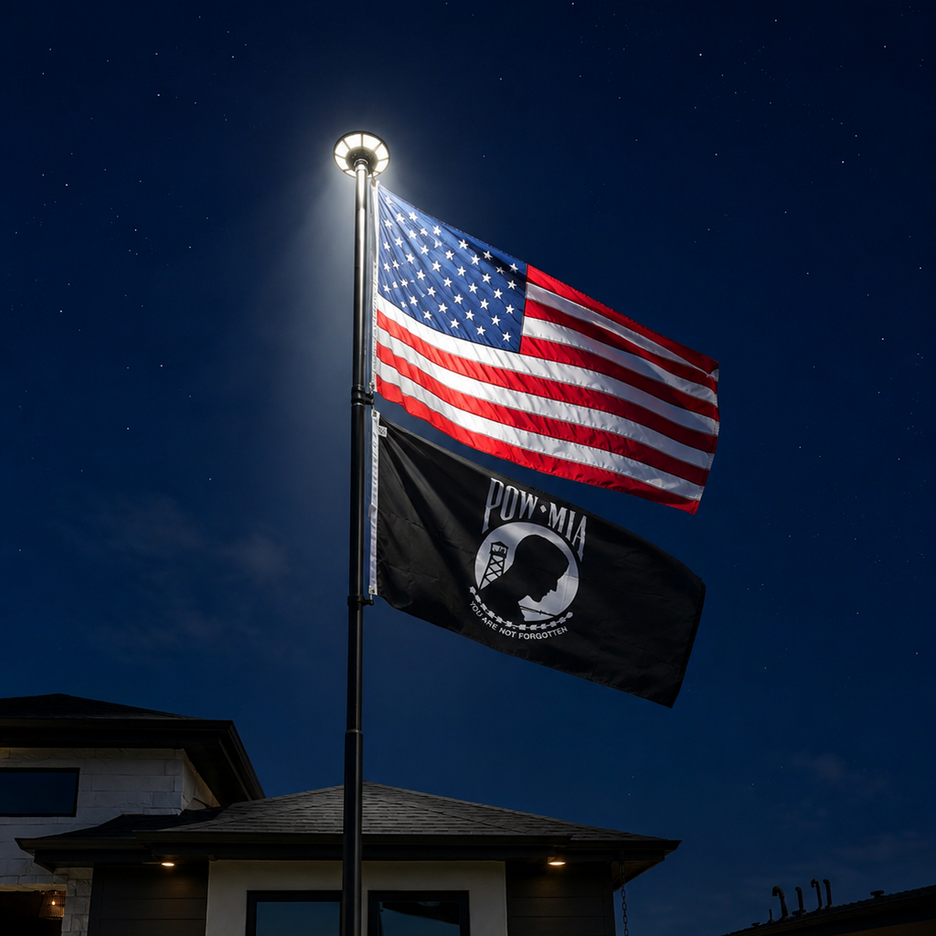 Deluxe LED Solar Flagpole Light